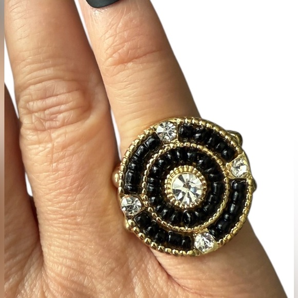 Gold Tone Black Beaded Rhinestone Adjustable Stretch Ring Size 5 & Up New - Picture 1 of 9